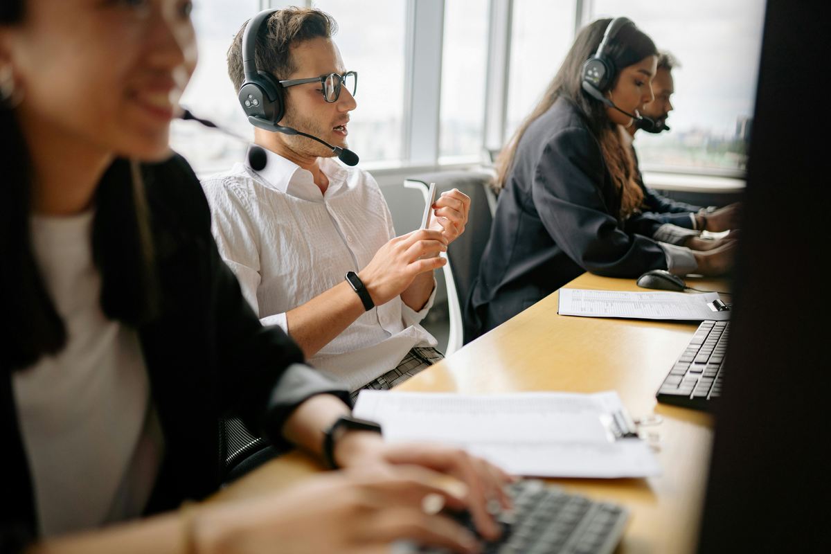 Como melhorar a experiência do cliente com atendimento colaborativo